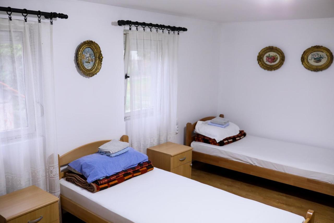 Green Apartments Kursumlija Екстериор снимка