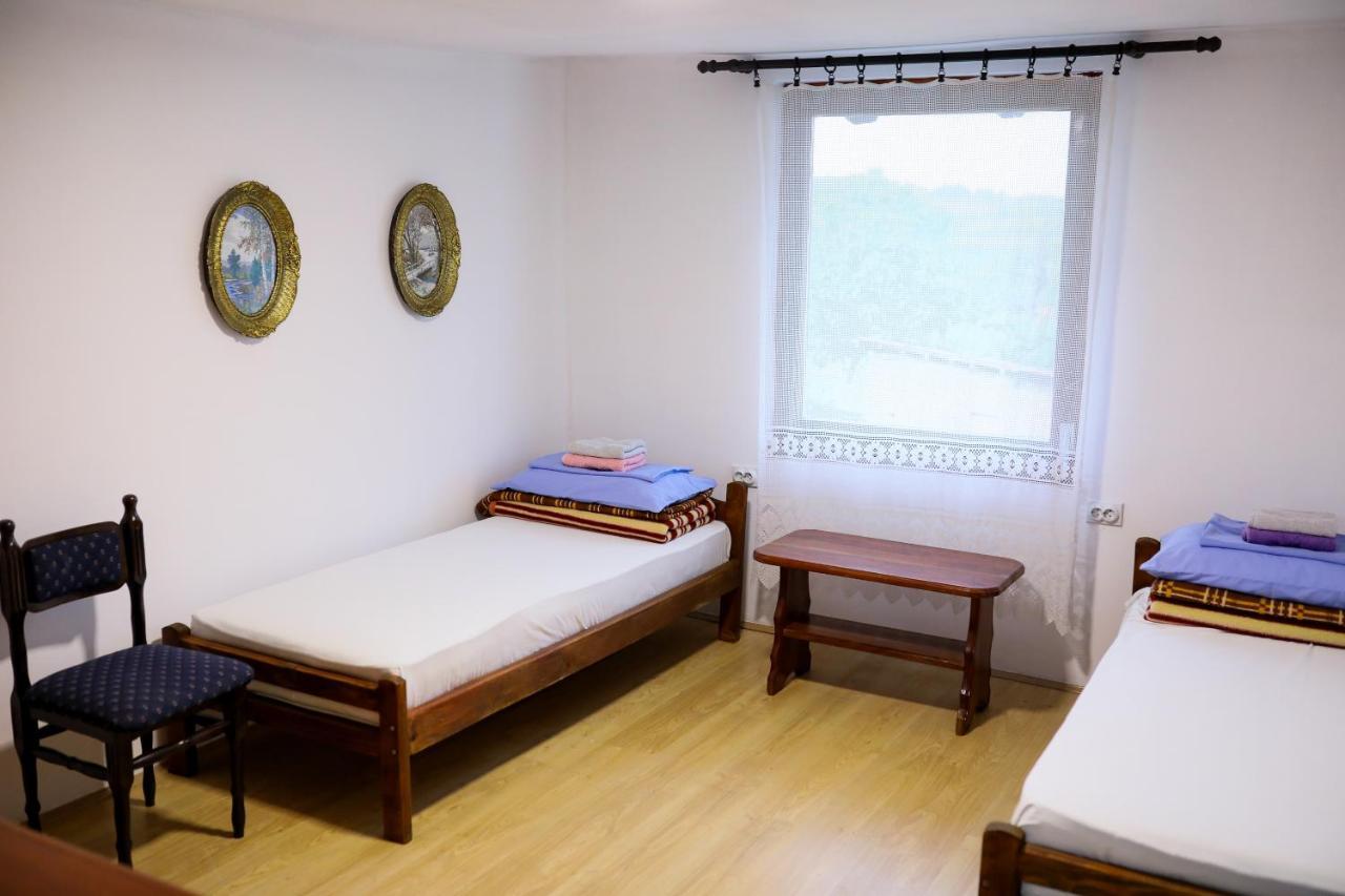 Green Apartments Kursumlija Екстериор снимка